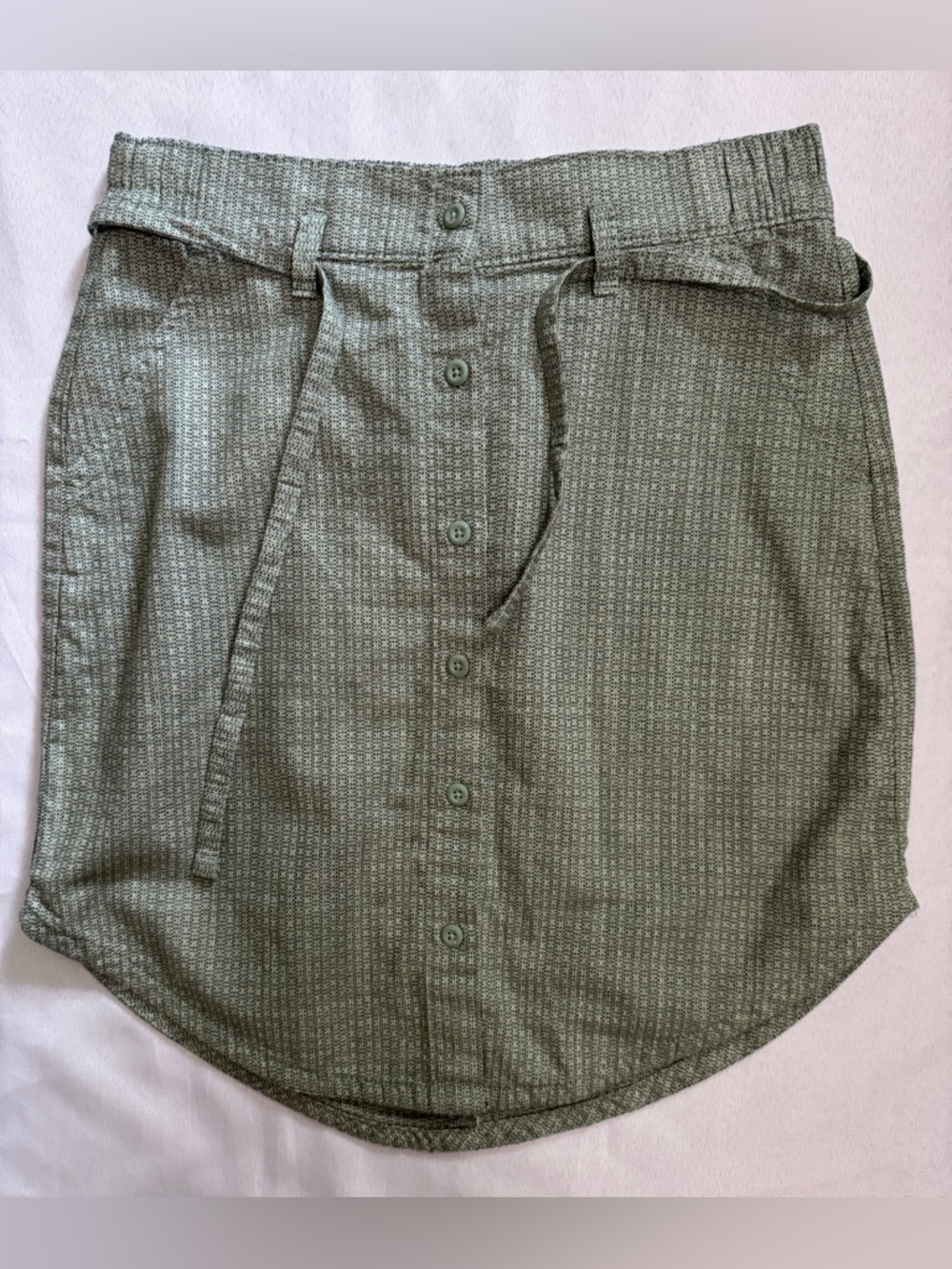 Columbia Green Shirttail Hem Skirt Tactile Pattern Like New Size XS